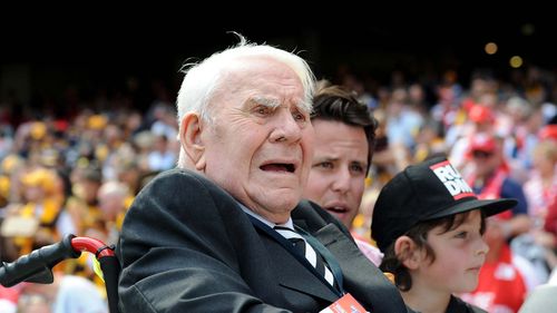 AFL great Lou Richards 