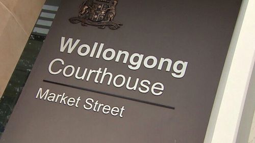 NSW high school teacher Phil Saunders approached Wollongong Court House.