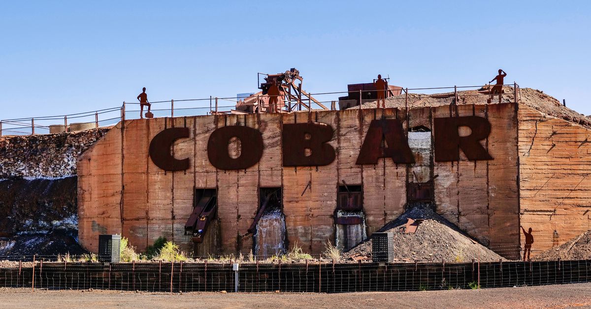 'Heartbreaking': Premier speaks after two killed in NSW mine explosion