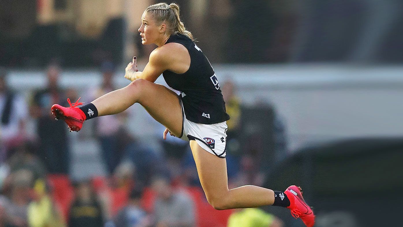 Tayla Harris of the Blues kicks the ball during the 2020 AFLW Round 01 match