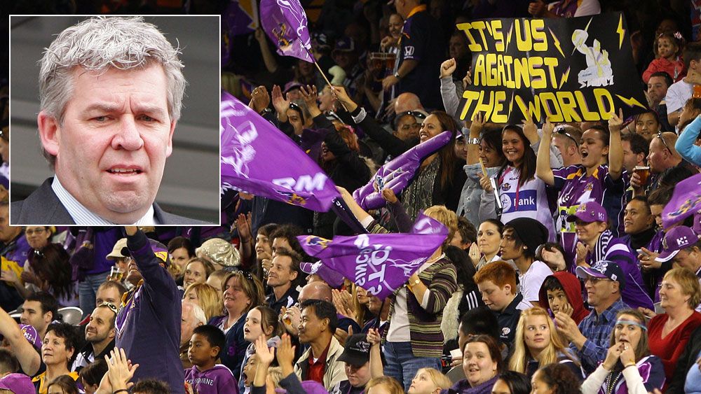 Brian Waldron (inset) and Melbourne Storm fans. (Getty)
