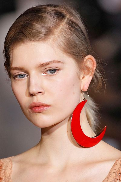 <p>From door-knockers to shoulder-sweepers, florals that bloom
from the lobe and refined reptiles that slink from the ear, the statement
earring was big news at the Autumn Winter shows. Take inspiration from the
likes of Rodarte, Isabel Marant and Stella McCartney and be all ears.</p>