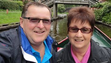 The bodies of Queensland couple Howard and Susan Horder, who died in the MH17 crash, have been identified. (Facebook)