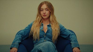 A US fashion brand's s﻿tock has soared after the company announced an advertising campaign with actress Sydney Sweeney. 