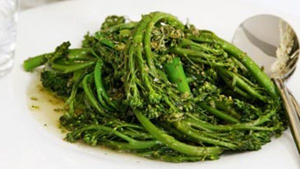 Broccolini with lemon