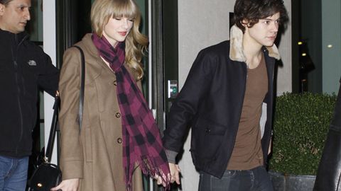 Taylor Swift takes Harry to gig in her private jet, doesn't invite 1D bandmates