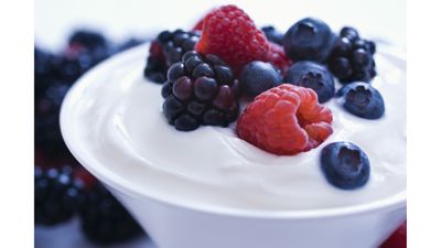 <strong>6. Low-fat yoghurt</strong>