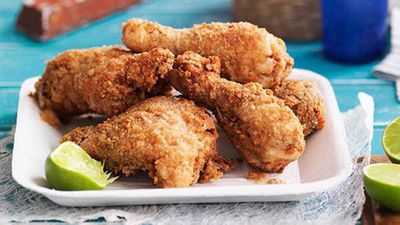 Recipe:&nbsp;<a href="http://kitchen.nine.com.au/2016/05/16/18/32/crunchy-buttermilk-fried-chicken" target="_top">Crunchy buttermilk fried chicken</a>