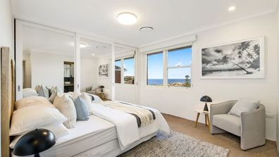 Osher Gunsberg and his wife Audrey Griffen have sold their Bronte investment apartment.