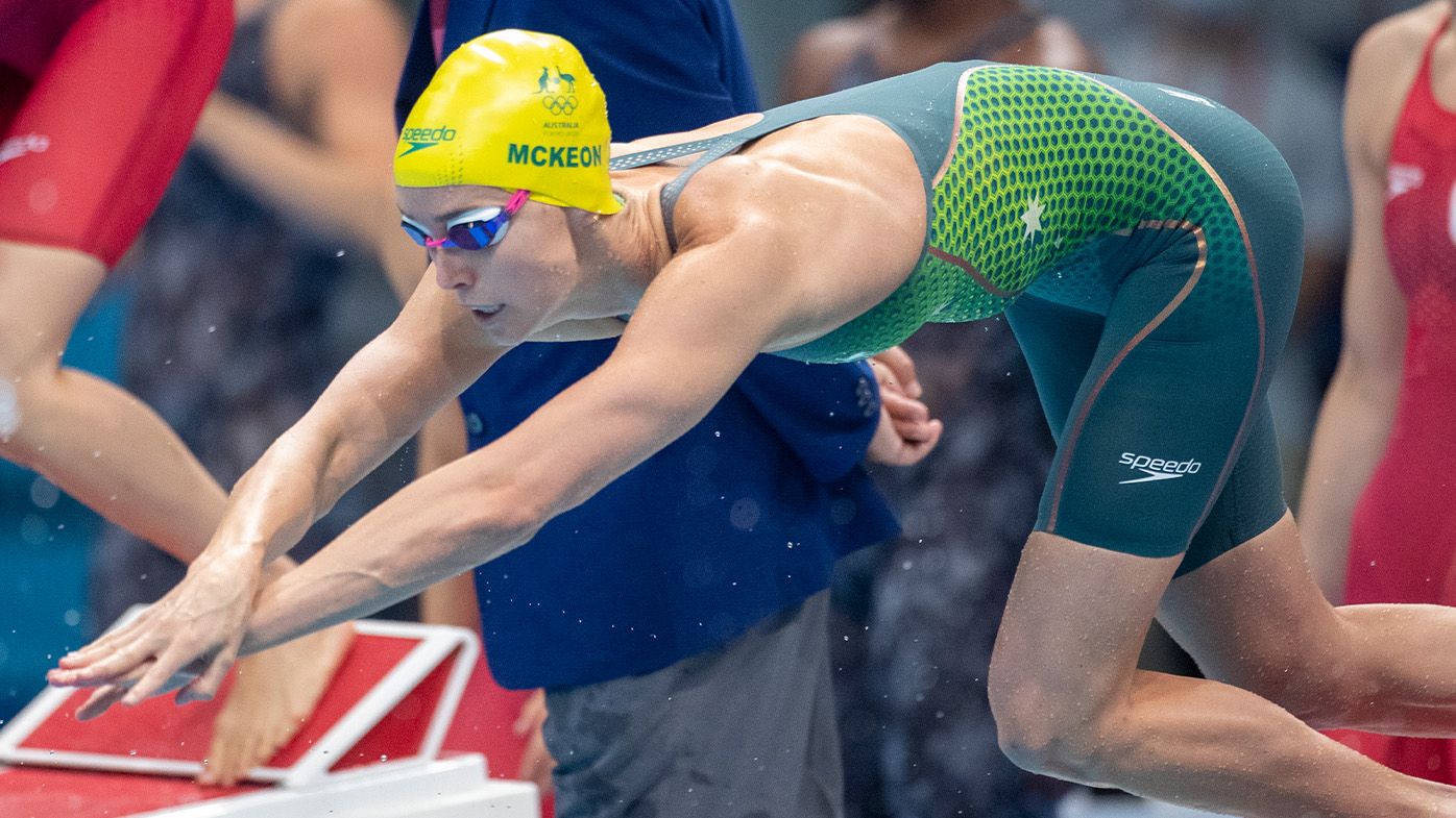 Awed reaction to Emma McKeon as Australian star scorches third leg of 4x100m freestyle relay