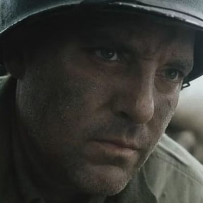 Tom Sizemore as Sergeant Michael "Mike" Horvath: Then