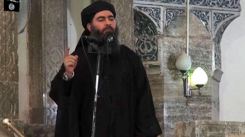 IS leader Baghdadi 'flees Mosul' as Iraqi forces advance