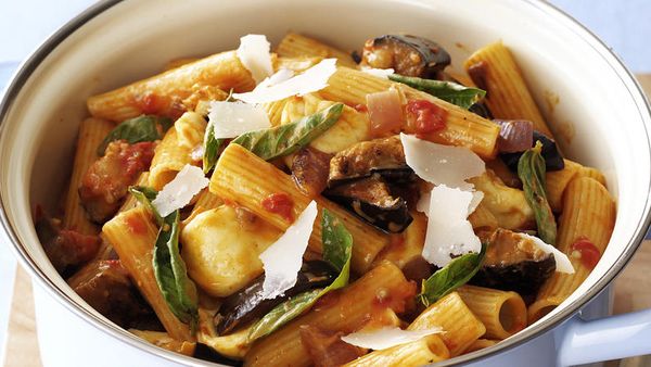 Pasta with eggplant