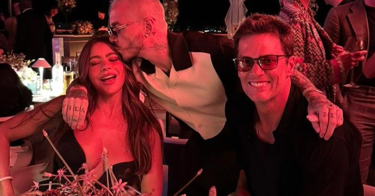 Tom Brady denies saying that Sofia Vergara is “too old” for him to date amid romance rumours