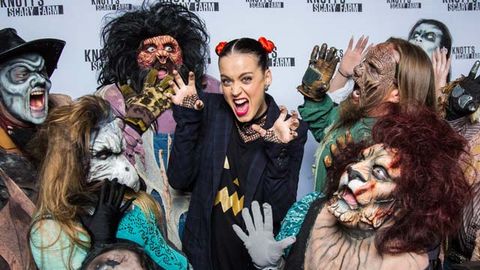 Best friend ever? Katy Perry flies 70 pals to Paris for 30th birthday celebration