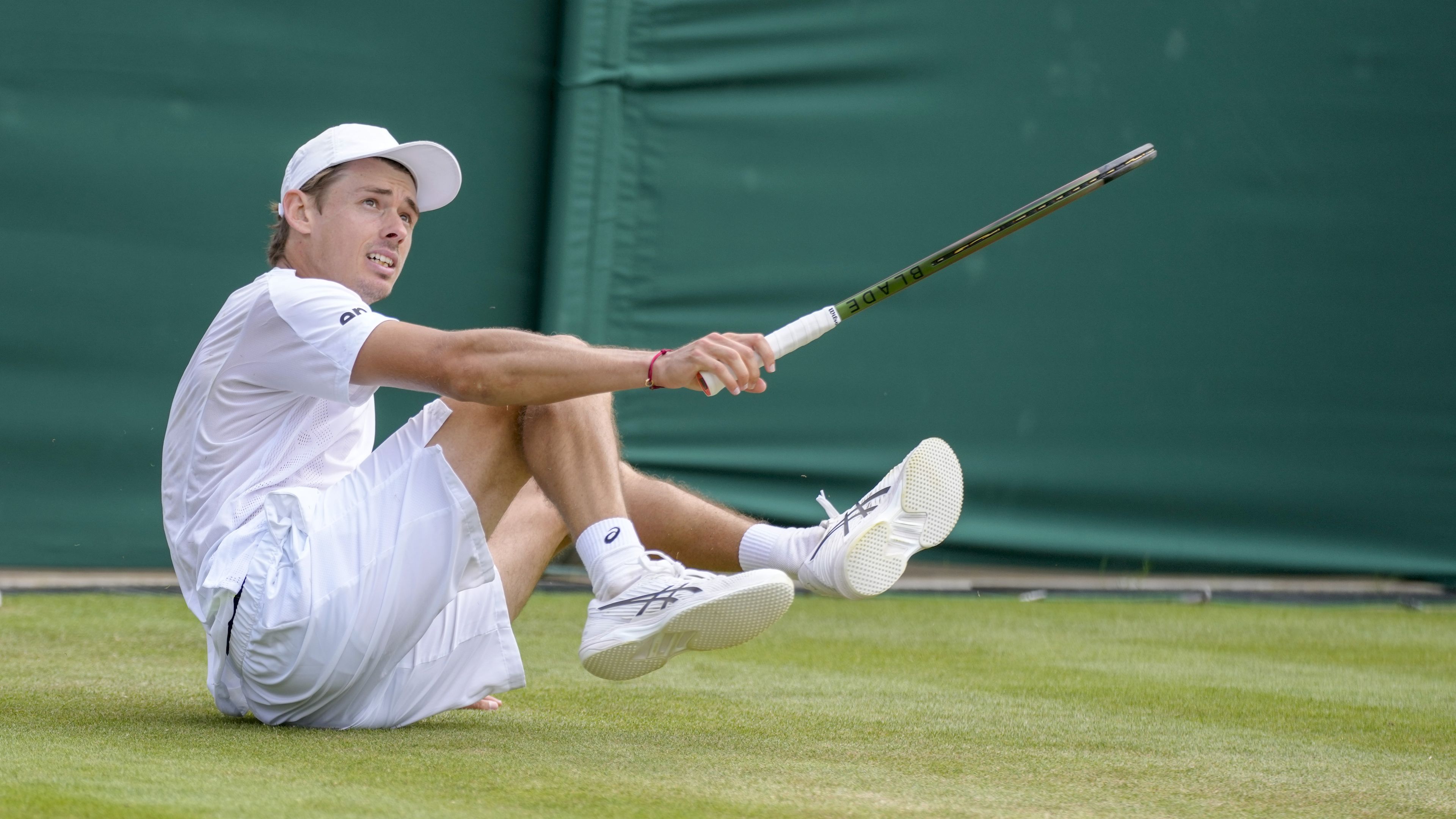 Alex de Minaur crashes out of Wimbledon after super tiebreaker classic against Cristian Garin