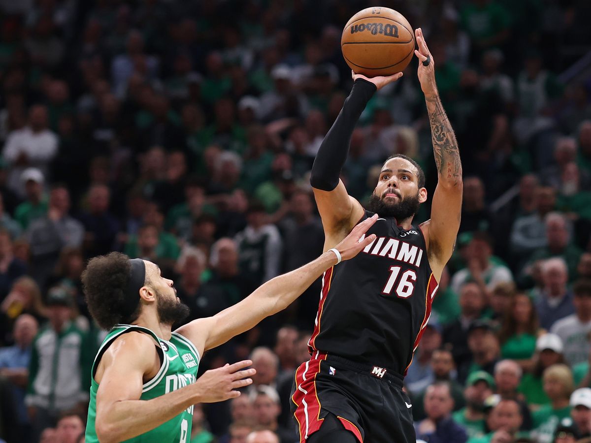 Celtics batem Nets com `buzzer-beater` de Tatum nos `play-offs` da NBA