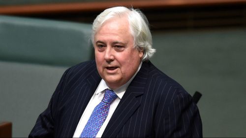 Federal Queensland MP Clive Palmer says the Chinese are "mongrels". (AAP)