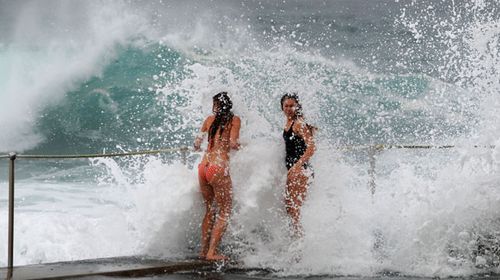 Bureau of Meteorology warning most of Australia will face a scorching, dry summer