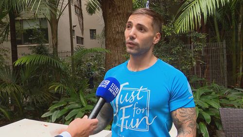 Next-door neighbor Alex Dobelle told 9News he saw the whole incident.