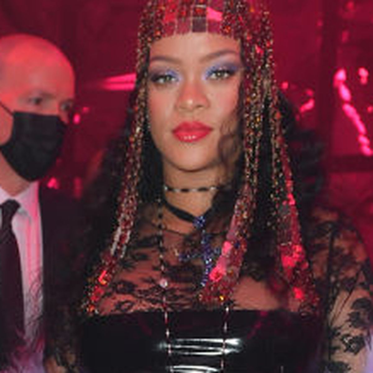 Rihanna's Gucci Acetate and Crystal Hair Slide - Red Carpet