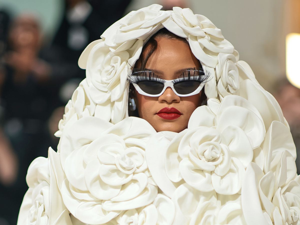 Met Gala 2023: How stars stuck to Karl Lagerfeld theme with outfit motifs  including pearls, cats, camellia flowers