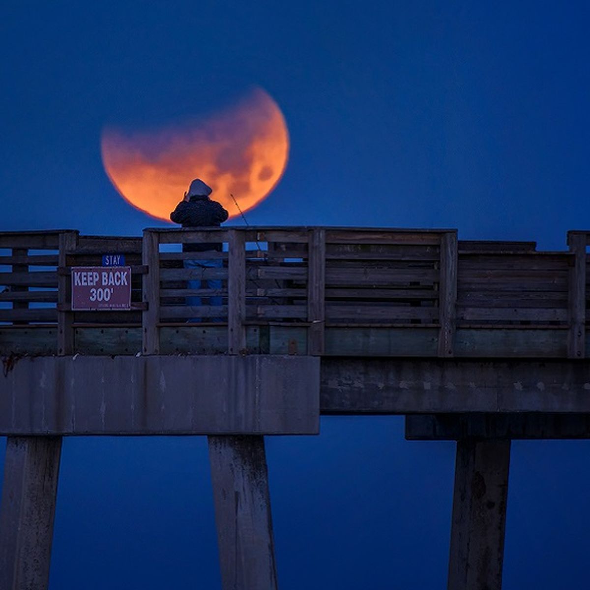 May Lunar Eclipse 2021 How To See The Super Blood Moon In Australia Best Time For Viewing Guide 9travel