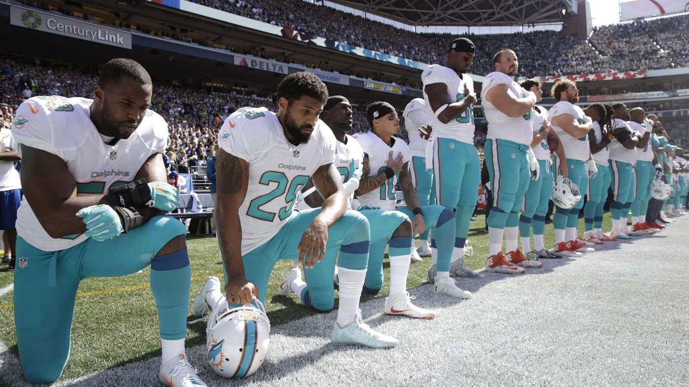 NFL: Miami Dolphins to stand for anthem in 2018