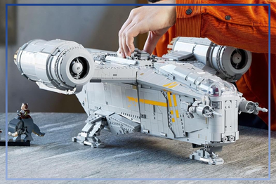 9PR: Lego Star Wars The Razor Crest Building Kit