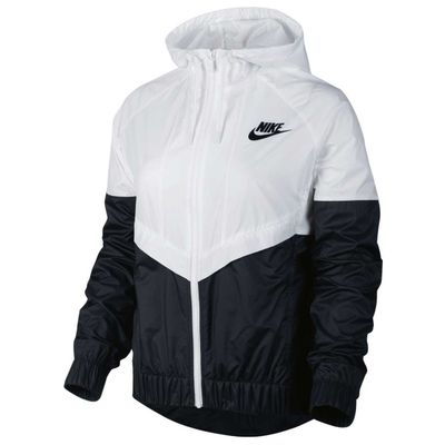 <strong>Nike Women's Windrunner Jacket</strong>