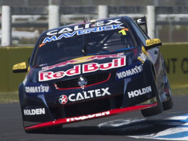 Frosty firms for V8s title