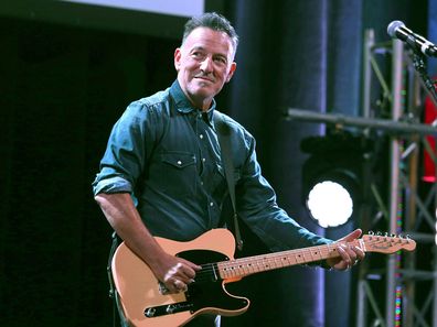 Bruce Springsteen performs at Stand Up For Heroes in New York (Photo: Nov. 1, 2016)