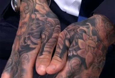 <b>There's no shortage of ink among Aussie athletes, but AFL superstar Dane Swan may boast the most clever tattoo.</b><br/><br/>The Collingwood midfielder is renowned for the artwork that is plastered across his body, but has just revealed new tatts on the back of his hands that combine to form a single image of an elephant.<br/><br/>Whether it's appealing is as subjective as any form of art, but he has to be given credit for thinking outside the square.