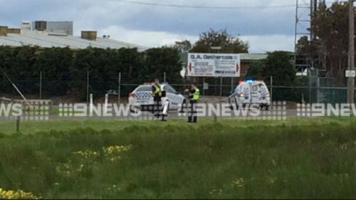 Man shot in the leg near abattoir in Carrum Downs