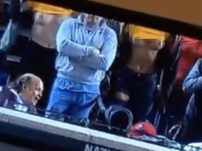 2 women who flashed breasts at World Series banned by MLB