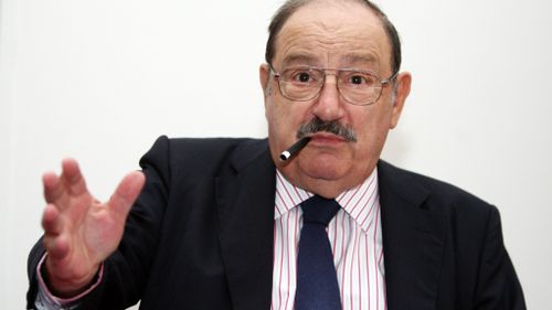 Italian philosopher and best-selling author Umberto Eco dies from cancer aged  84