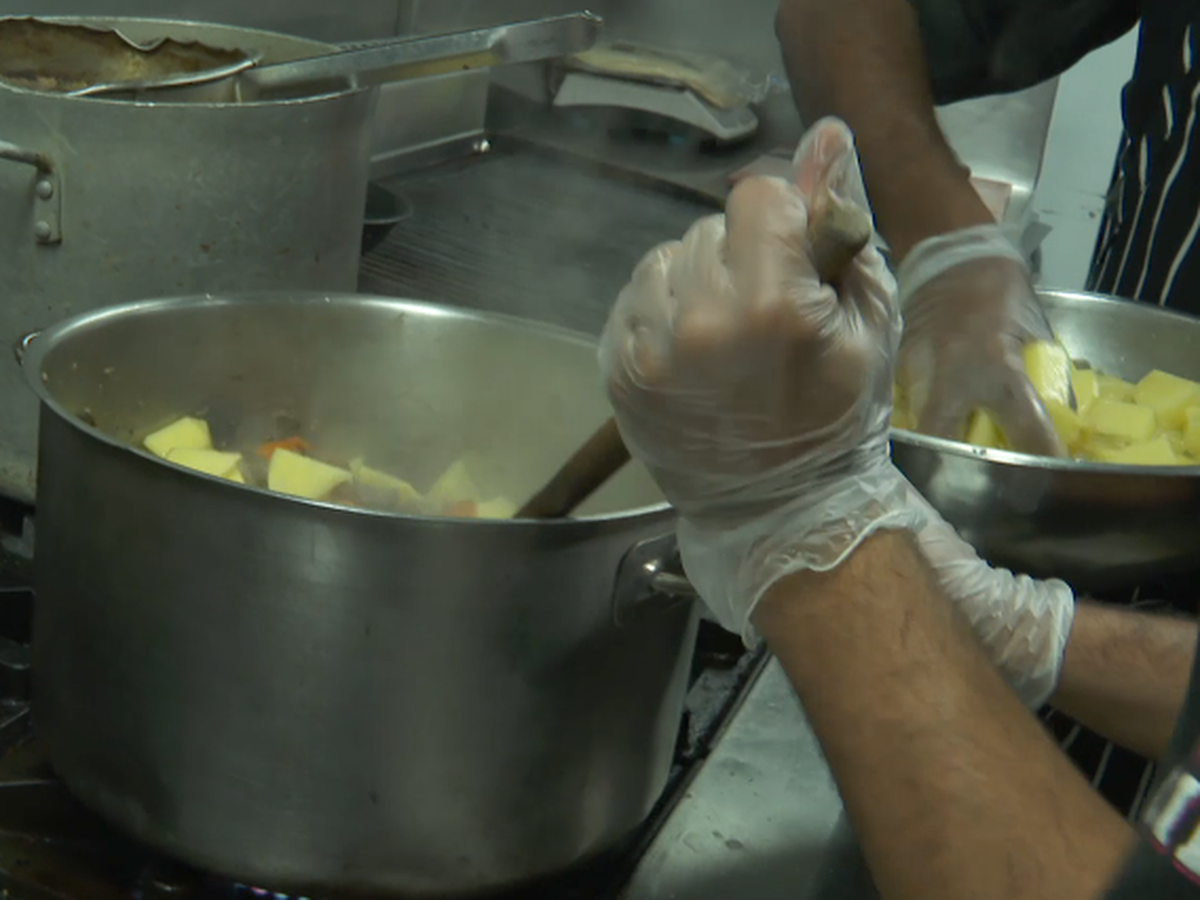 Caloundra Restaurant Transforms Into Soup Kitchen During Coronavirus Crisis