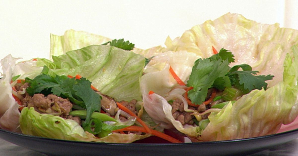 San choy bow with pork & shiitake mushrooms - 9Kitchen