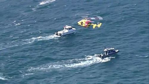 Search resumes for fisherman missing off Kurnell