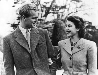 Official photograph of Princess Elizabeth and her husband the Duke of Edinburgh on honeymoon at Broadlands, Romsey, Hampshire (Photo: November 23, 1947)