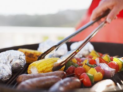 Barbequing foods