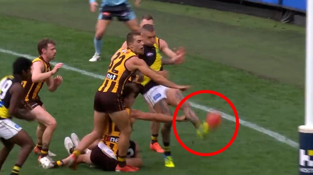 Richmond&#x27;s Dustin Martin scores from an unthinkable angle. 