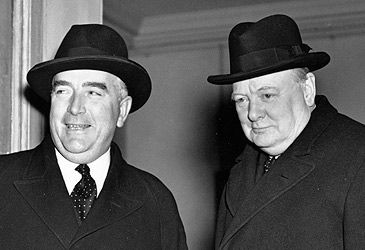 Which party did Robert Menzies lead in its 1940 coalition with the Country Party?