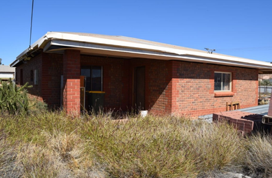 Property for sale in Coober Pedy, South Australia.