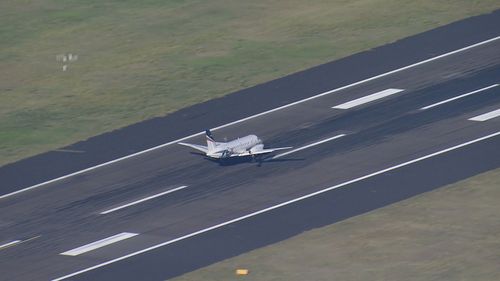 Single runway operation at Sydney Airport due to wind gusts
