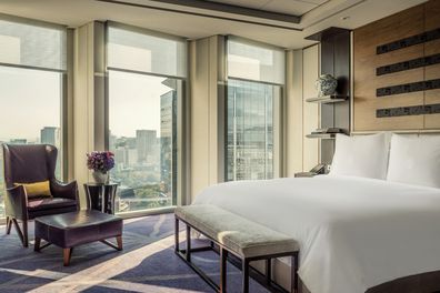 Four Seasons Hotel Seoul bed