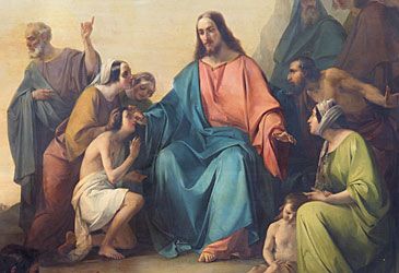 What miracle does Matthew 8:1-4 say Jesus performed after the Sermon on the Mount?