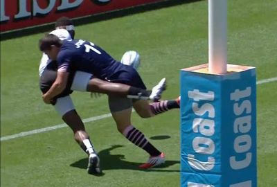 <b>An embarrassed Fijian rugby player has been reminded of the Scottish never-say-die attitude at the Sevens World Series on the Gold Coast.</b><br/><br/>Semi Kuntani thought he had a certain five-pointer in the bag when he cracked some flimsy defence to cross the line.<br/><br/>But in a rather amusing twist, Kuntani’s smile was wiped away as he lingered too long and was cleaned-up by a determined Scot. <br/><br/>Kuntani's shocker ranks amongst the greatest blunders of all time - and the best aren't immune as Sonny Bill Williams found out last year. <br/>