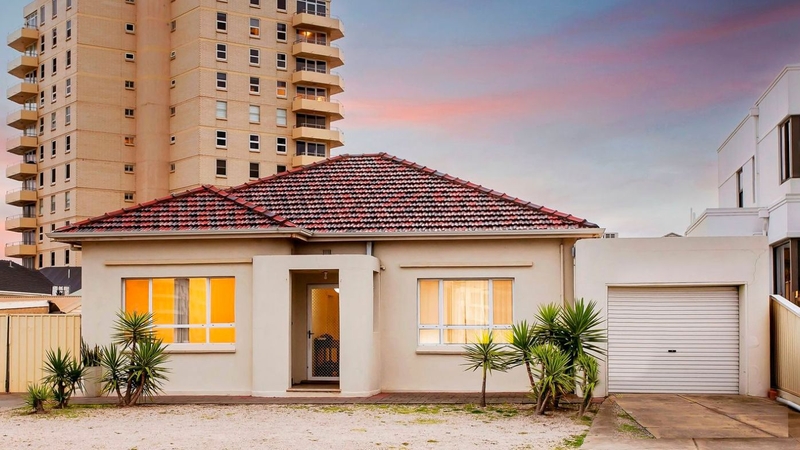 This $2.3 million post-war cottage is Adelaide's most expensive sale