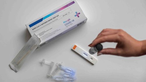 COVID-19 Antigen Rapid Test Kit 